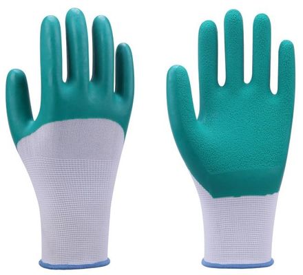 comprar Luvas resistentes ao deslizamento de nylon revestidas com nitrilo de calibre 15 para armazenagem e construção Fabricação em linha