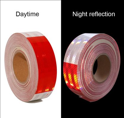 comprar Fita refletora de aviso vermelha e branca de alta qualidade para caminhões, reboques, veículos pesados e longos Fabricação em linha